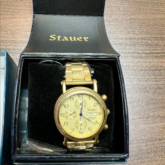 Stauer Men’s Automatic Watch - 30 Meters - Gold Color